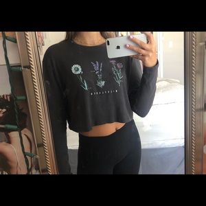 Urban Outfitters Long sleeve crop